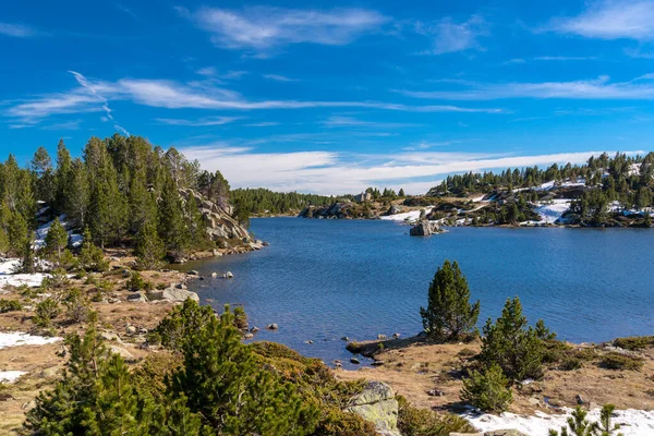 Lago Montaña Matjalá Francia Pirineos Primavera Verde Azul Colores — Foto de Stock