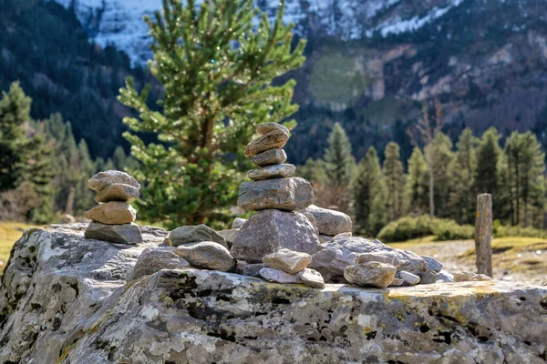 Kamenná Šedá Pyramida Velkém Kameni Gavarnie Cirkus Francie Podzim — Stock fotografie