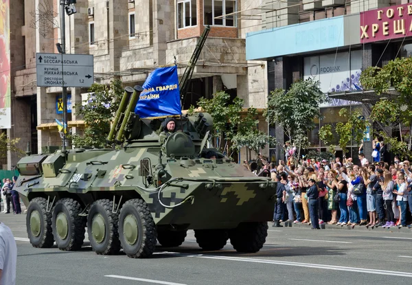 Military parade in the Ukrainian capital — Stock Photo, Image