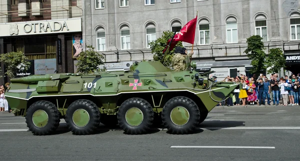 Military parade in the Ukrainian capital — Stock Photo, Image