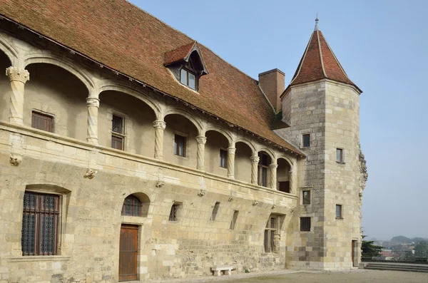 El castillo Enrique IV en Nerac — Foto de Stock