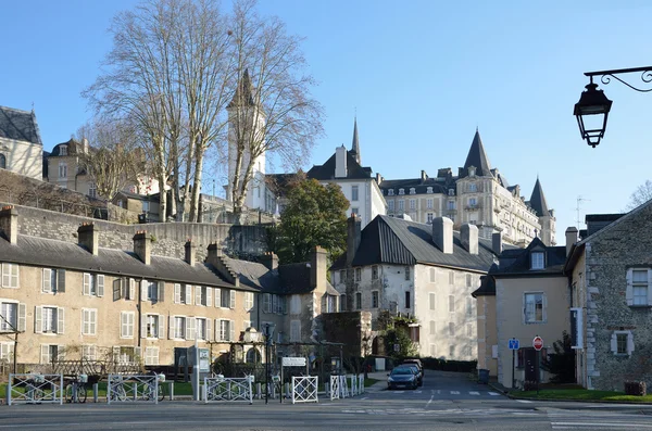 Parte histórica de la ciudad francesa Pau —  Fotos de Stock