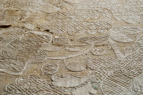 Древняя вышивка — стоковое фото