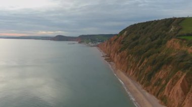İngiltere 'de Devon' da Sidmouth yakınlarındaki uçurumlar - Hava Görüntüleri
