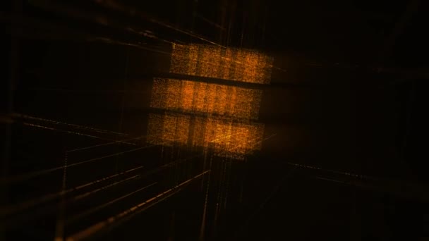 Linhas de néon com forma geométrica no ciberespaço. Animação. A interceptar linhas laser no ciberespaço sobre fundo vermelho. Linhas de néon criam forma geométrica no espaço digital escuro — Vídeo de Stock