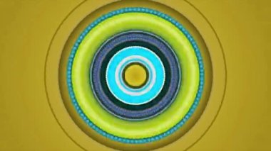 Sonsuz zıt çemberlerin hipnotize edici görüntüleriyle donatılmış bir arka plan. Animasyon. Epileptik yanıp sönen halkalar, zıt renkler oyunu.