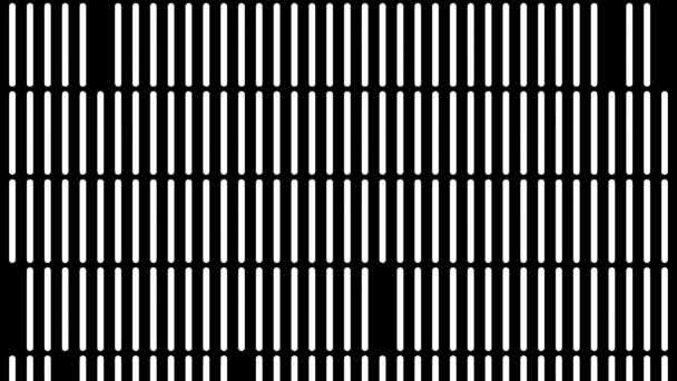 Rangées horizontales de rayures étroites et fluides sur fond noir, boucle sans couture. Animation. Segments parallèles verticaux mobiles monochromes avec quelques manquants d'entre eux dans une rangée. — Video