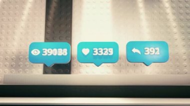 Sosyal medya mavi simgeleri, soyut arka plandaki görüş, beğeni ve paylaşımların artmasıyla. Hareket. Tepeden tırnağa soyut salon, internet konsepti..