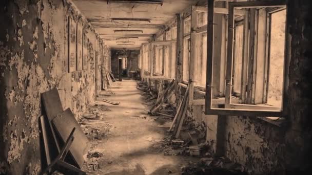 Retro shooting of abandoned building. Motion. Old effects with retro shooting inside abandoned building. Inside abandoned building after atomic attack — Stock Video