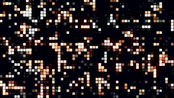 Fond de jeu rétro abstrait avec pixels clignotants, boucle transparente. Motion. Schéma courant serpents sur une toile de fond noire. — Video