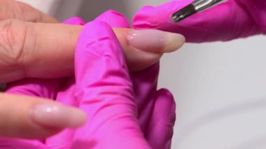 Kapalı Manikür Pembe Eldivenler jel sürme pürüzsüz tırnak yüzeyi Parıltılı Bitiş, Nazik Tutuş için. Medya