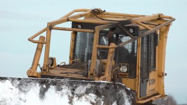 Buldozer Kulübesi Kar Bıçağı, Koruyucu Kafes ve Görünür Kontrollü Çelik Taksi, Hidrolik. Borsa klipsi