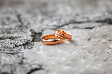 Evlilik yüzükleri.