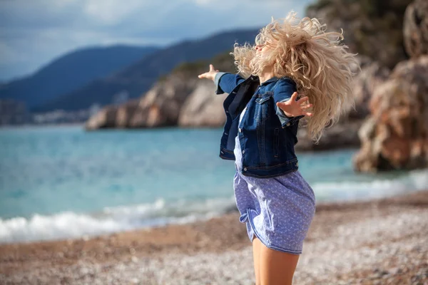 Cheerful woman — Stock Photo, Image