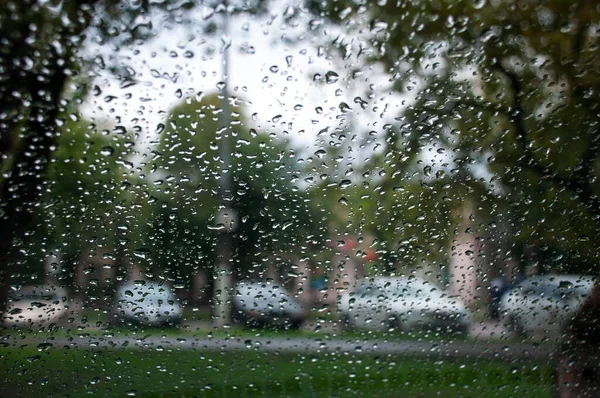 Gocce Pioggia Sul Vetro Auto Una Giornata Nuvolosa — Foto Stock