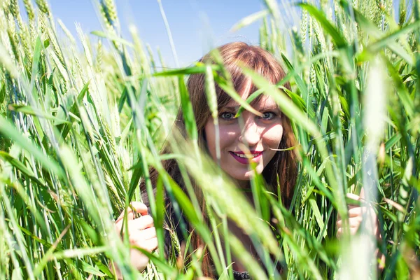 Kız buğday — Stok fotoğraf