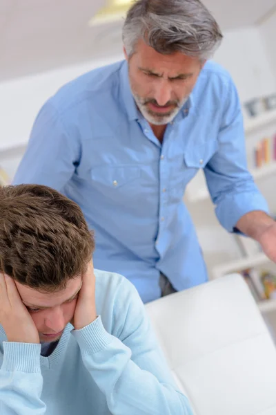 Joven con problemas —  Fotos de Stock