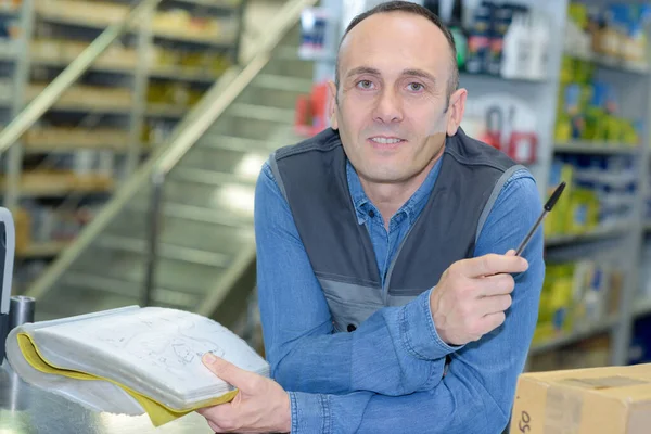 Smiling Young Man Working Warehouse — Stock Photo, Image