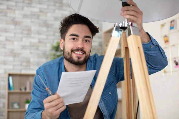 Porträtt Attraktiv Stilig Glad Man — Stockfoto