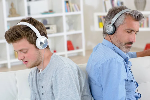 Two Men Listening Music — Stock Photo, Image