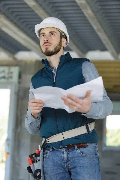 Riparatore Che Riparazione Ristrutturazione All Interno — Foto Stock