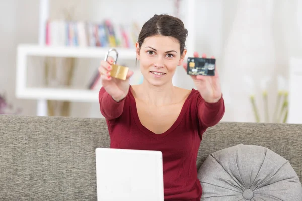 Woman Holding Padlock Credit Card — Stock Photo, Image