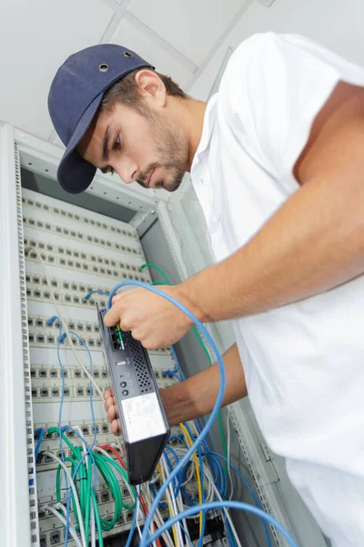 Electrician Connect Internet Server Power Board — Stock Photo, Image