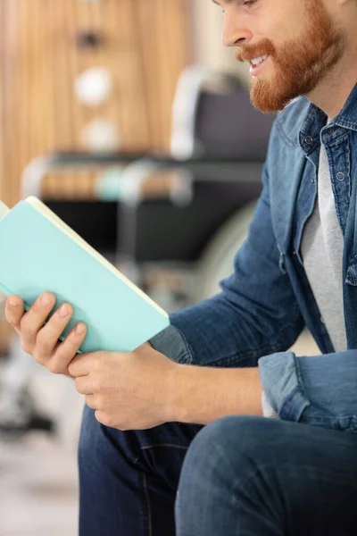 Young Man Reading Home — Stock Photo, Image