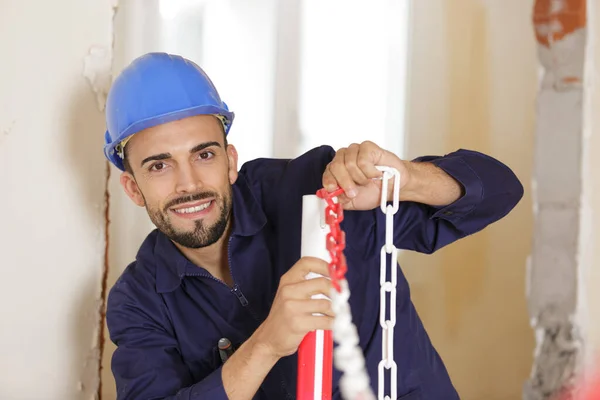 Constructor Masculino Feliz Interior — Foto de Stock