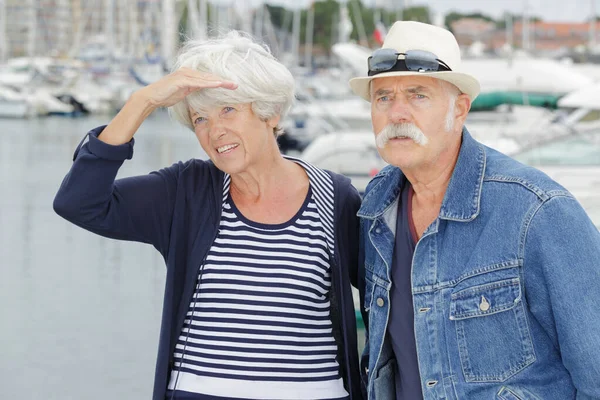 Een Ouder Stel Haven — Stockfoto