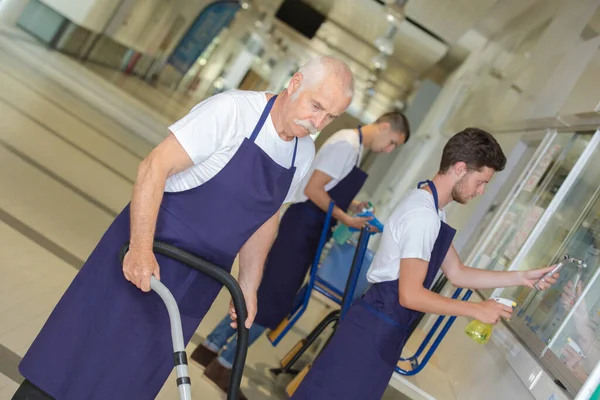 Cleaning Staff Department Store — Stock Photo, Image