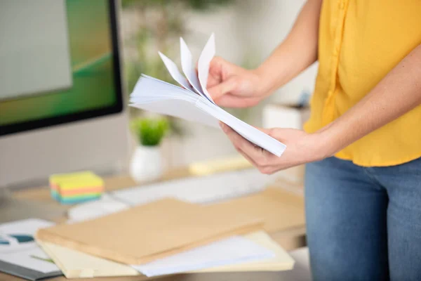 Female Hands Hold White Letter Envelopes — Photo