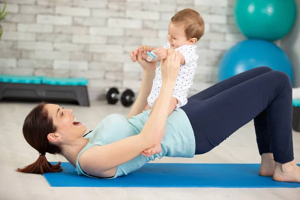 Young Mother Does Fitness Exercises Together Kid Boy — Stock Photo, Image