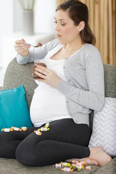 Pregnant Woman Craving Chocolate — Stock Photo, Image