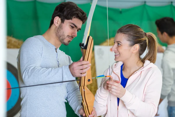 Portrait Couple Practicing Archery — Stock Photo, Image