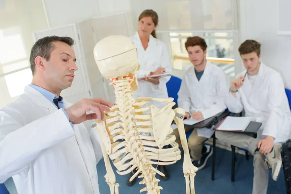 Studente Insegnante Classe Medica — Foto Stock