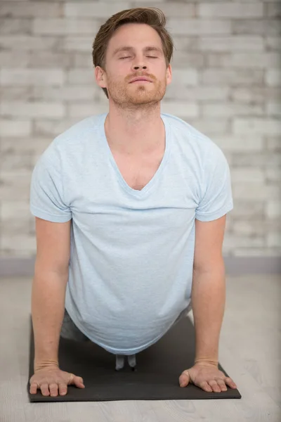 Man Practicing Yoga Cobra Position — Stock Photo, Image