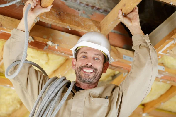 Portrait Confident Electrician Looking Camera — Stock Photo, Image