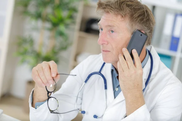 Doctor Going Gym Lunch Break — Stock Photo, Image