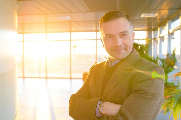 Portrait Skeptical Businessman Well Dressed — Stock Photo, Image