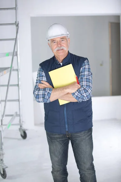 Retrato Feliz Construtor Sênior — Fotografia de Stock