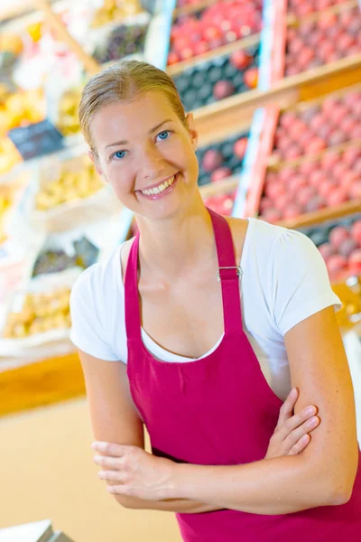 Supermarket worker — Stock Photo, Image