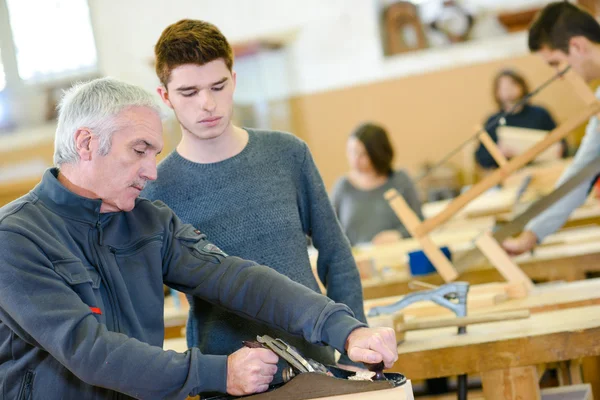 Holzhandwerklerlehre — Stockfoto