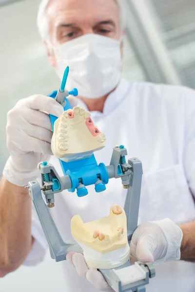 歯医者歯の成形 — ストック写真