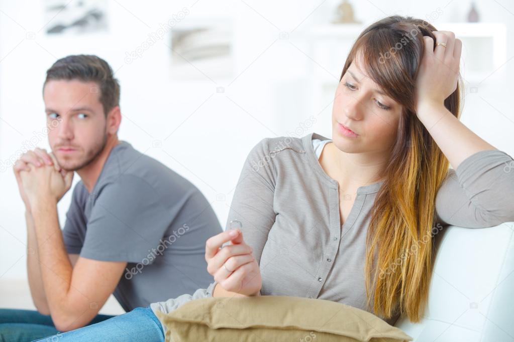 конфликт между человеком и группой. избегание конфликта. конфликт в коллективе. семейные конфликты. уход от ситуации.