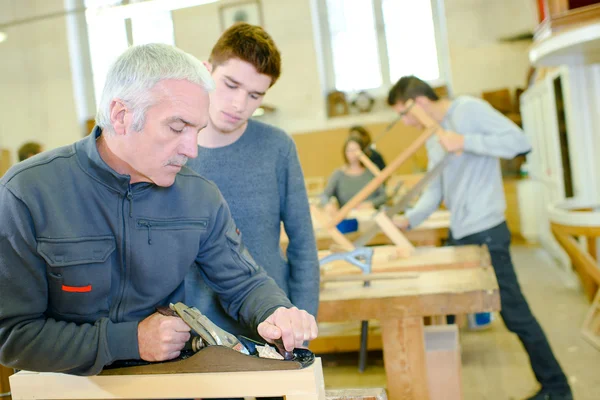 Träslöjd lärlingsutbildning — Stockfoto