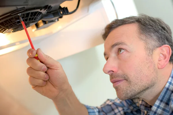 Tot vaststelling van een keukenblok extractie — Stockfoto