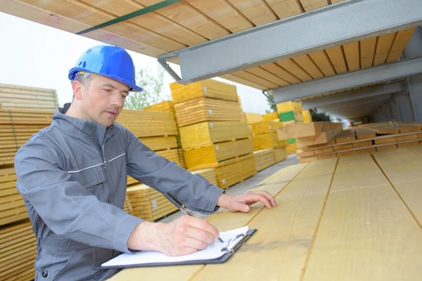 Man in the warehouse — Stock Photo, Image