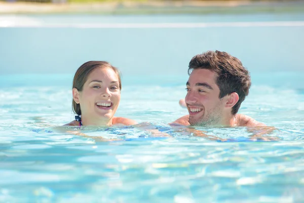 Lezione di nuoto e uomo — Foto Stock