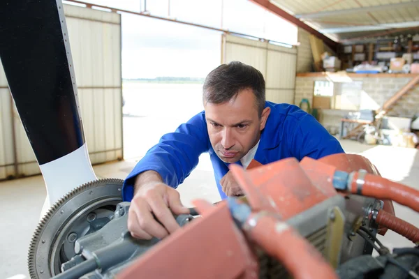 Aircraft technician and man — Stock Photo, Image